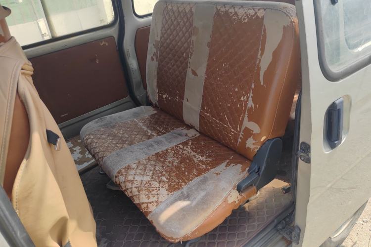 Used Wuling Zhiguang 2013 1.0L Base Version
