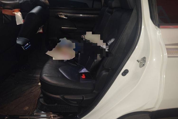 Used Toyota Highlander 2022 Dual-Engine 2.5L Four-Wheel Drive Supreme Edition 7-Seater
