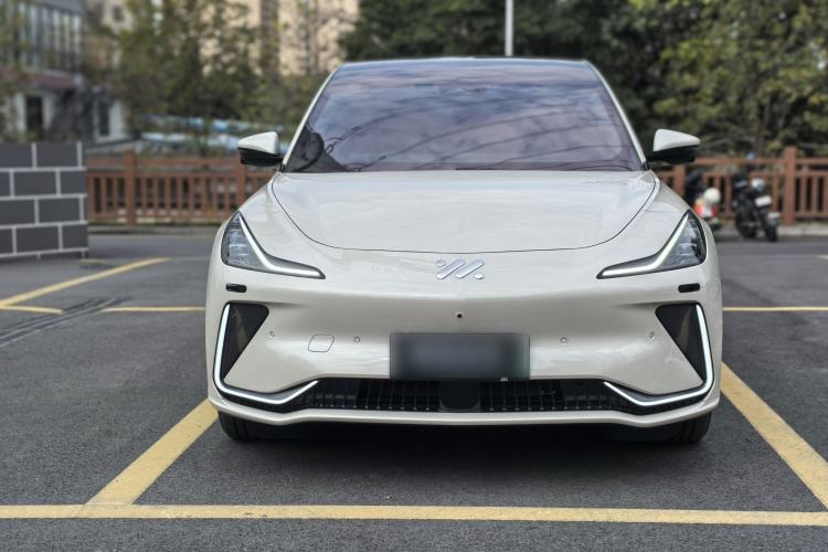 Used IM LS7 2023 90 kWh Elite Rear-Drive Version