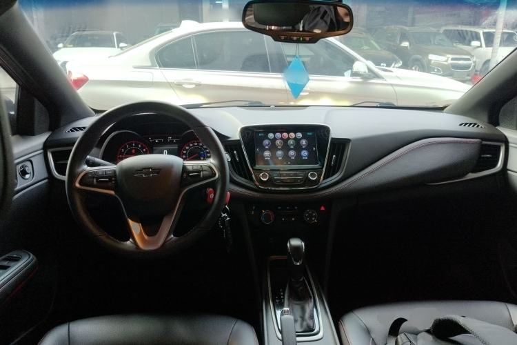 Used Chevrolet Monza 2019 RS 330T Automatic Comfort Edition China VI Standard Center Console