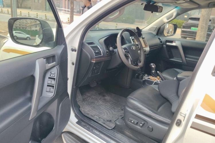 Used Toyota Prado 2018 3.5L Automatic TX-L NAVI with Rear-Mounted Spare Tire