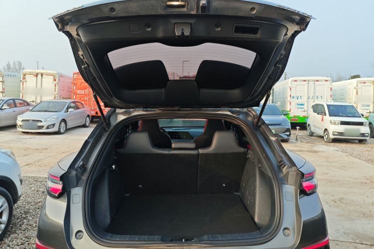 Used Changan UNI-T 2020 1.5T Prestige Version
