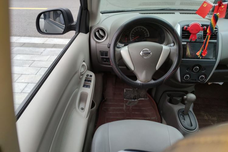 Used Nissan Sunny 2015 1.5XE CVT Master Edition Steering Wheel