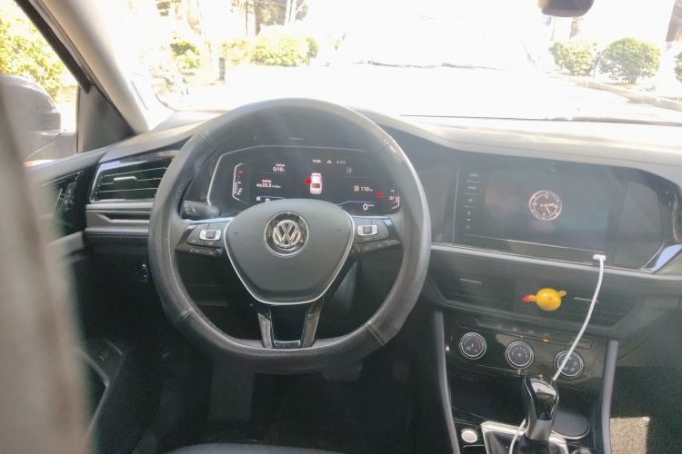 Used Volkswagen Sagitar 2022 280TSI DSG Excellence Edition Steering Wheel