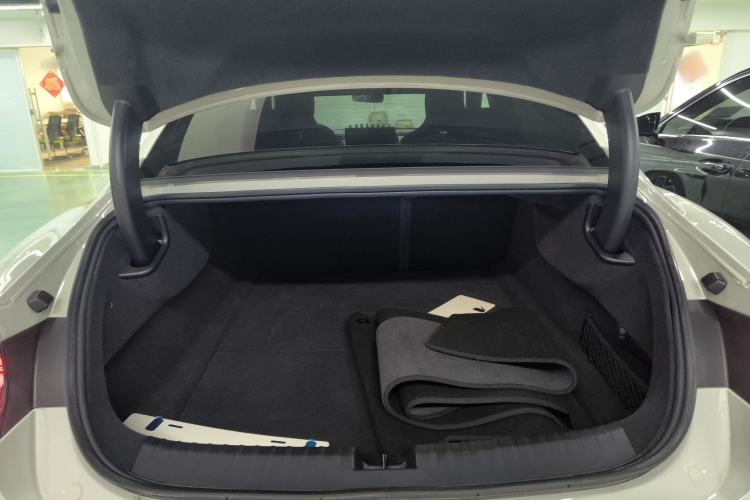 Used Xiaomi Auto SU7 2024 Rear-Drive Long-Range Intelligent Driving Version