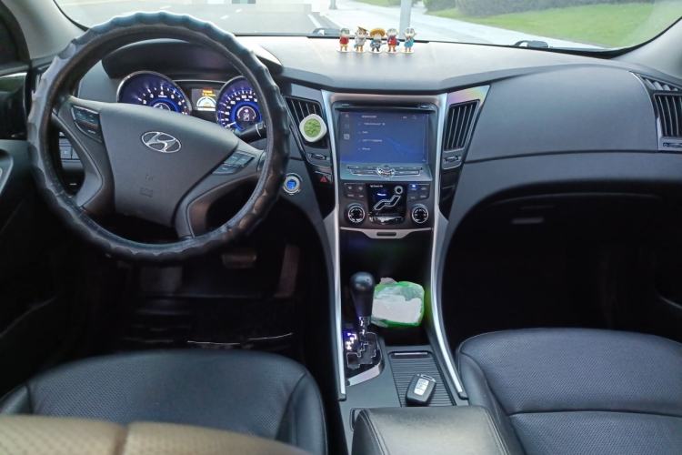 Used Hyundai Sonata 2014 2.0L Automatic Luxury Edition