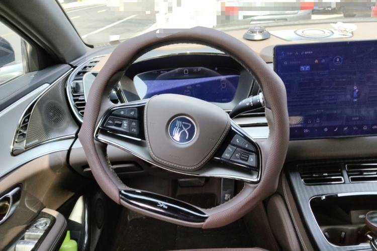 Used BYD Han 2025 DM-i 125KM Prestige Model