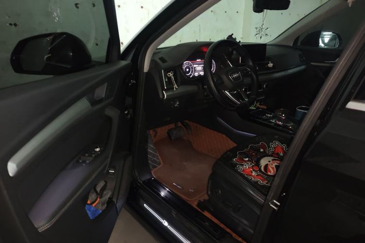 Used Audi Q5L 2020 Updated 40 TFSI Prestige Fashion Edition
