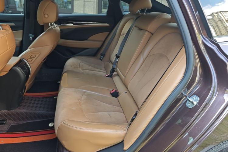 Used Buick LaCrosse 2018 28T Luxury Model
