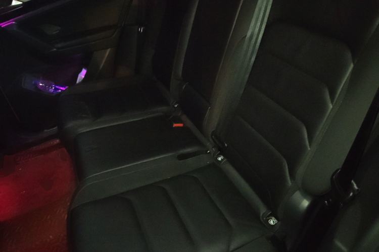 Used Volkswagen Tayron 2019 Teramont Edition 280TSI Two-Wheel Drive Luxury Model China VI Standard Left Rear Seat