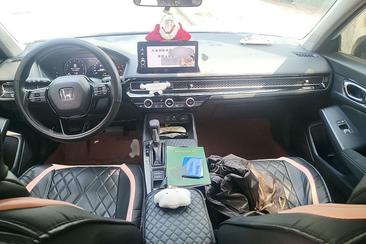 Used Honda Civic 2023 240TURBO CVT Dynamic · Center Stage Special Edition