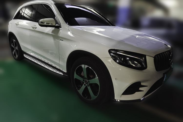 Used Mercedes-Benz GLC 2018 GLC 260 4MATIC Luxury Model