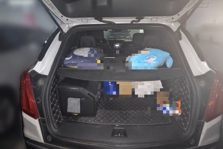 Used Cadillac XT5 2018 28E Four-Wheel Drive Tech Version Trunk