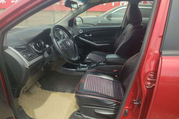 Used SsangYong Korando 2015 2.0L 4x4 Automatic Zhi Chun Edition
