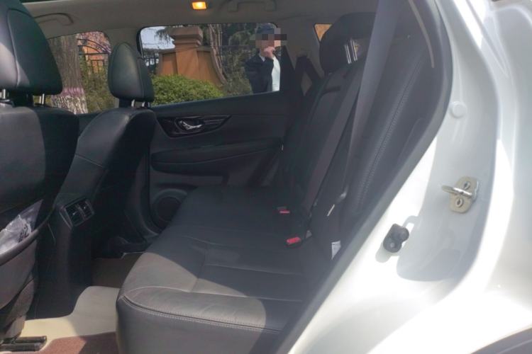 Used Nissan X-Trail 2019 2.0L CVT Smart Connect Comfort Edition 2WD
