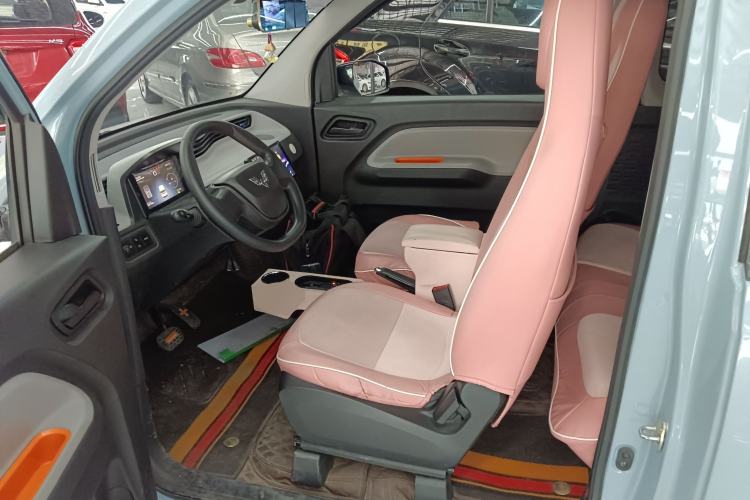 Used Wuling Hongguang MINIEV 2020 Freedom Version Lithium Iron Phosphate Left Front Seat