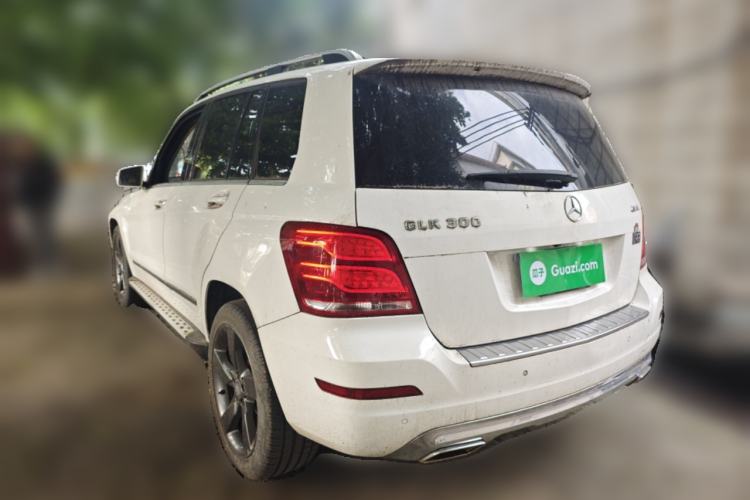 Used Mercedes-Benz GLK-Class 2013 Facelift GLK 300 4MATIC Fashion Edition Exterior 3