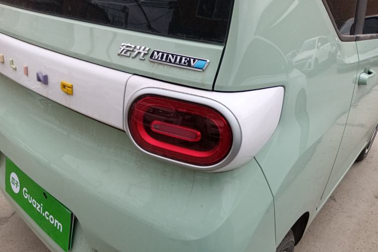 Used Wuling Hongguang MINIEV 2024 3rd Generation 215km Youth Edition Right Rear Taillight