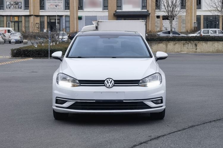 Used Volkswagen Golf 2018 230TSI Automatic Comfort Model
