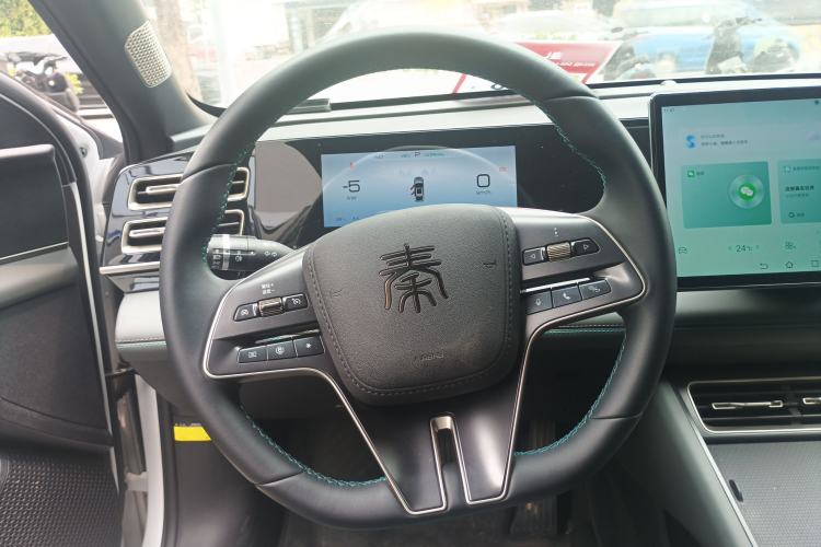 Used BYD Qin L 2024 DM-i 80KM Beyond Model Steering Wheel