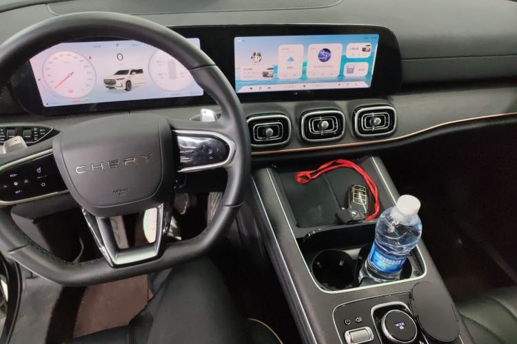 Used Chery Tiggo 9 2023 2.0T Dual-Clutch Two-Wheel Drive Leading Edition 5 Seats