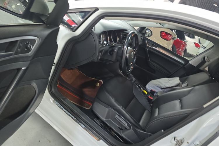 Used Volkswagen Golf 2019 1.6L Automatic Comfort Model China V Standard