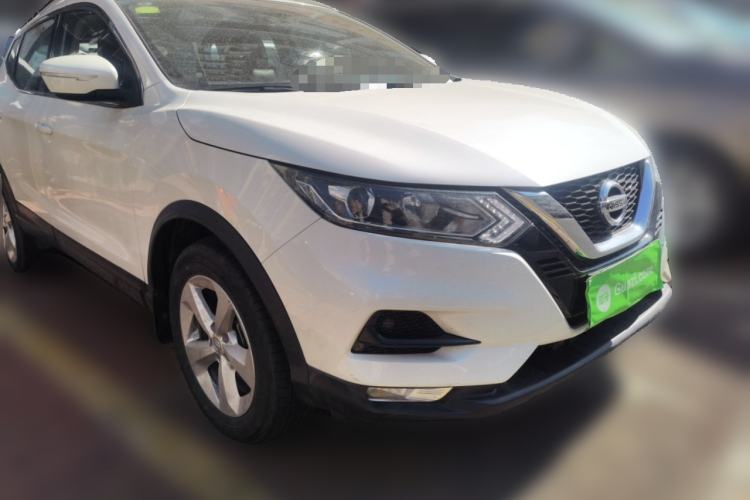 Used Nissan Qashqai 2019 2.0L CVT Smart Enjoyment Version Front Right 45 Deg