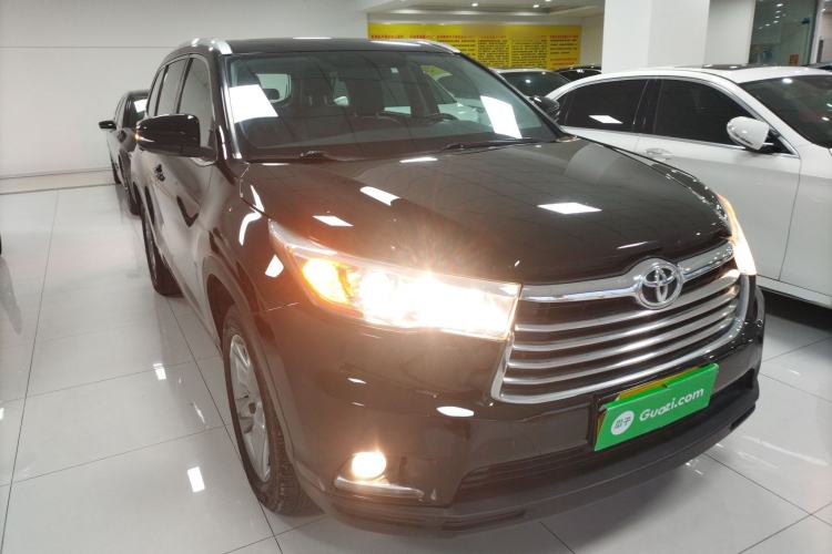 Used Toyota Highlander 2015 2.0T Four-Wheel Drive Luxury Edition 7-Seater