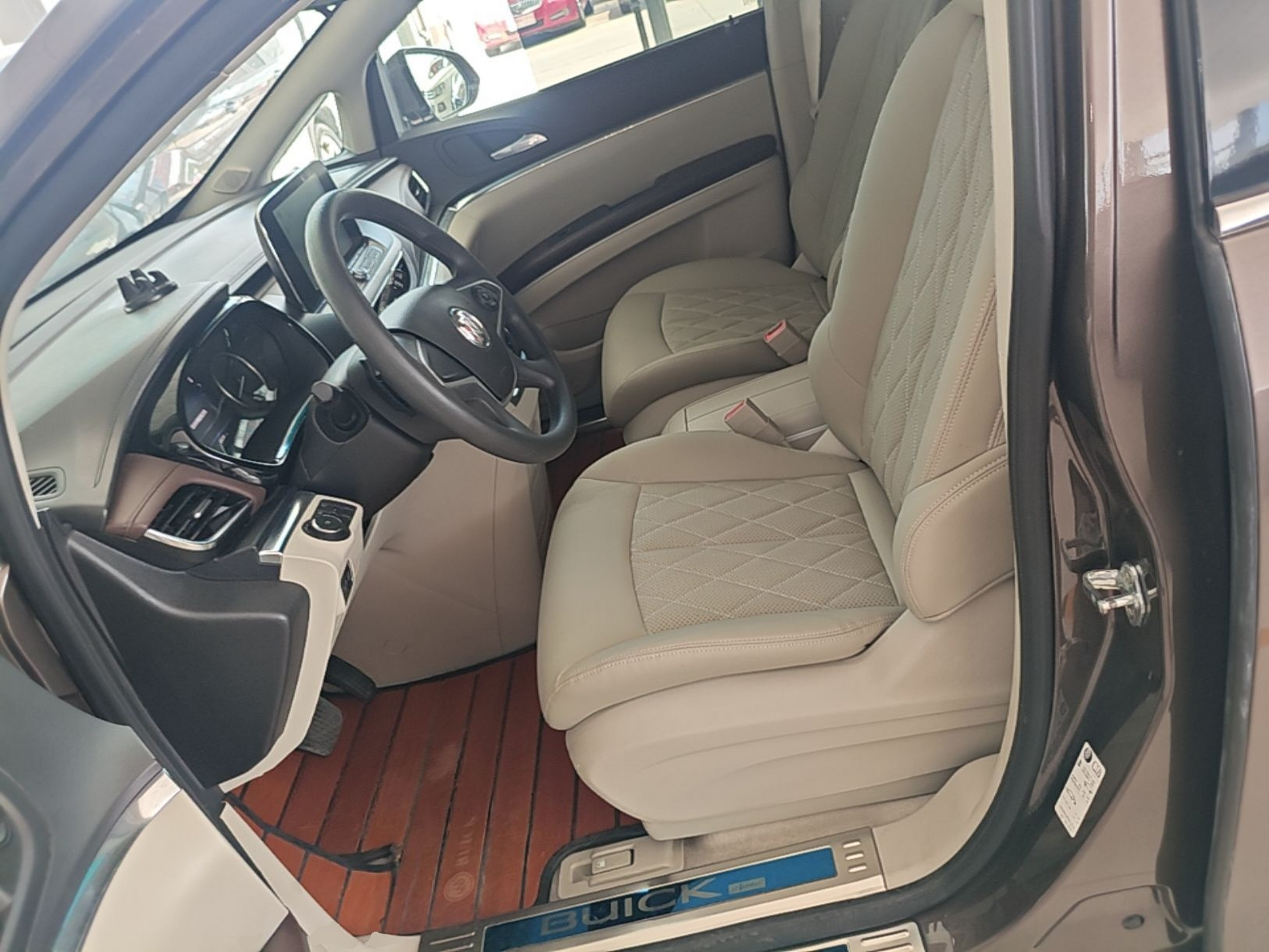 Avant de la voiture