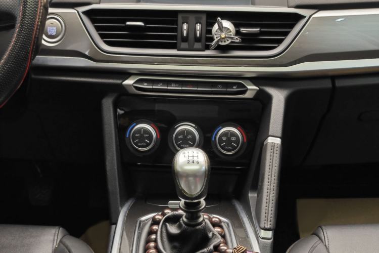 Used Haval H6 2019 Sport Edition 1.5T Manual Two-Wheel Drive Elite Model China VI Standard
