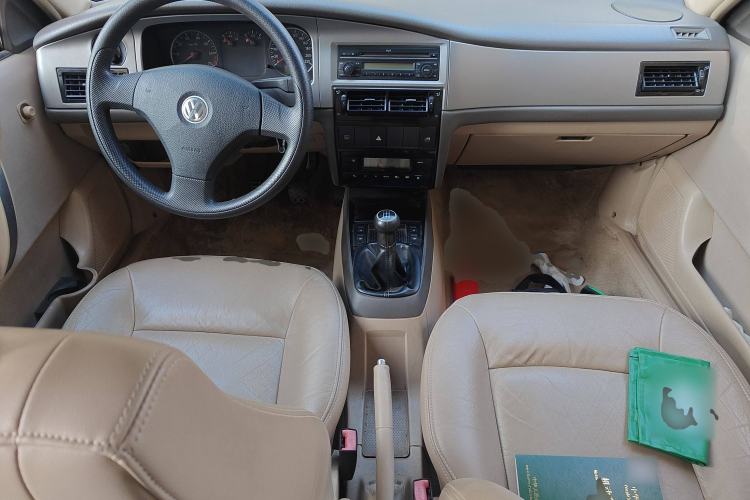 Used Volkswagen Santana Vista 2008 1.8L Manual Comfort Edition