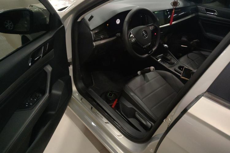 Used Volkswagen Lavida 2022 1.5L Automatic Comfort Edition
