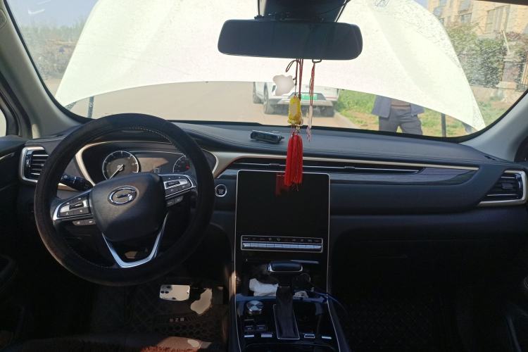 Used GAC Trumpchi GS5 2019 270T Automatic Luxury Edition Center Console