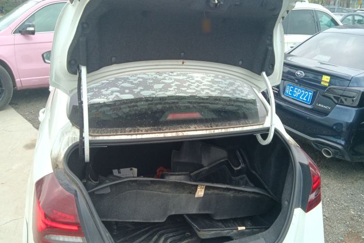 Used Geely Auto Emgrand 2021 UP 1.5L CVT Luxury Model
