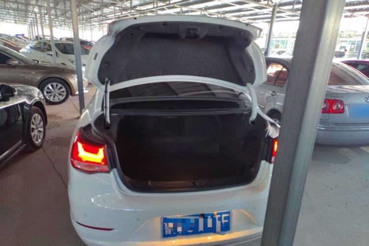 Used Chevrolet Malibu 2018 530T Automatic Fashion Edition Trunk