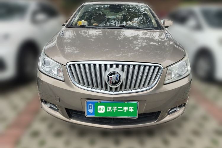 Used Buick LaCrosse 2011 2.4L SIDI Luxury Edition Front