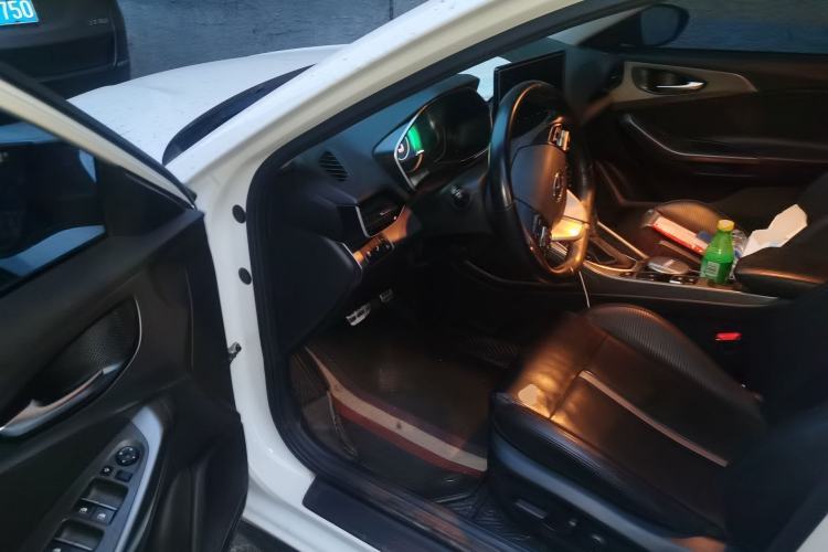 Used Hyundai Lafesta 2019 280TGDi Smart Speed Version China VI Standard Driver Seat