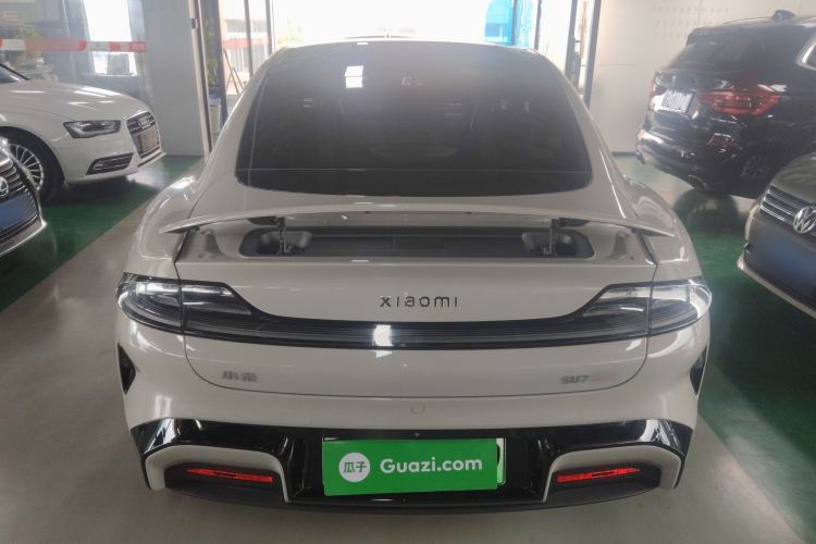 Used Xiaomi Auto SU7 2024 Four-Wheel Drive Ultra-Long Range Advanced Intelligent Driving Max Edition
