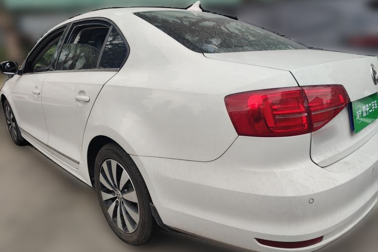 Used Volkswagen Sagitar 2017 230TSI Automatic Comfort Version Rear Left 45 Deg