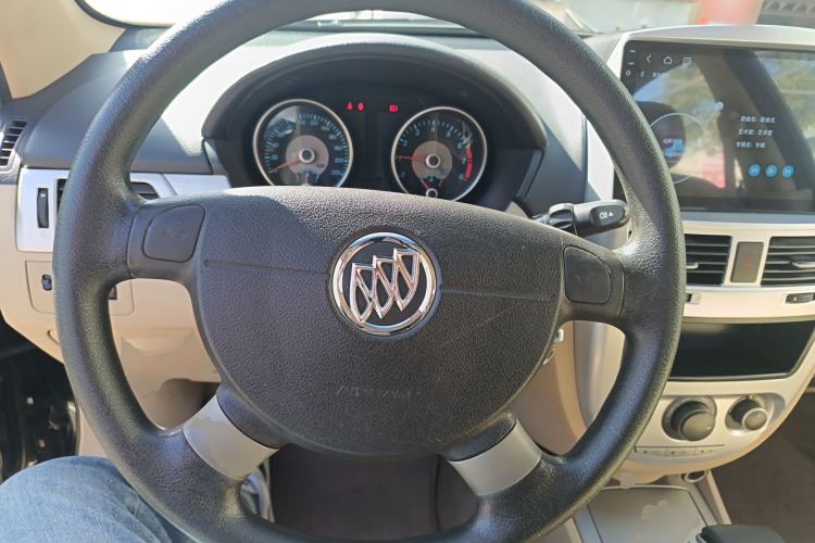 Used Buick Excelle 2013 1.5L Automatic Classic Model
