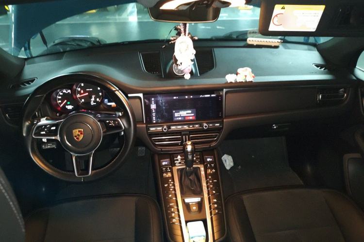 Used Porsche Macan 2021 Macan 2.0T