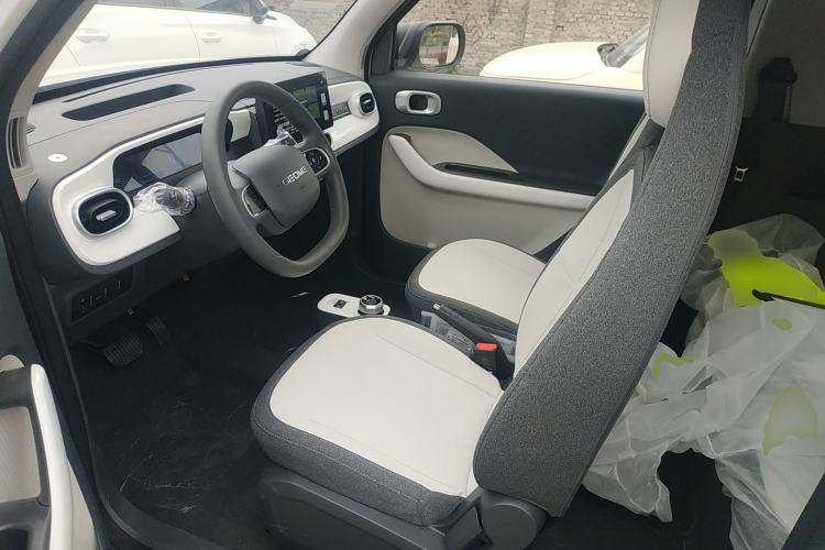 Used Geely Galaxy Panda 2025 210 km – Yuanqi Bear