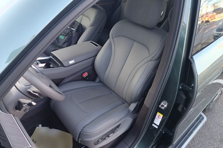 Used Denza N9 2025 Flagship Model