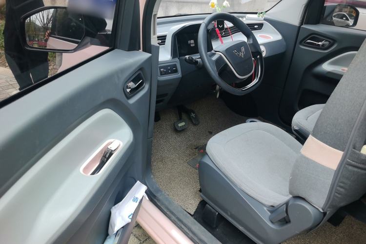 Used Wuling Hongguang MINIEV 2021 Macaron Premium Model – Lithium Iron Phosphate
