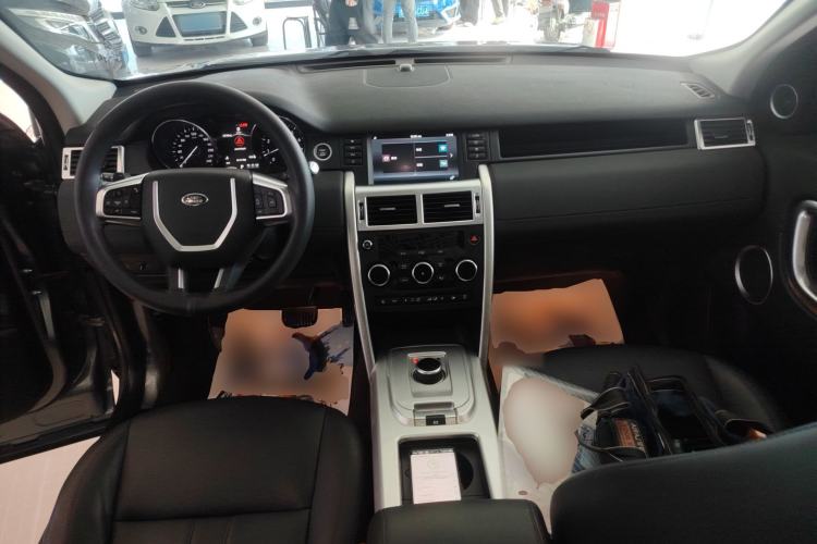 Used Land Rover Discovery Sport 2018 240 PS SE Version
