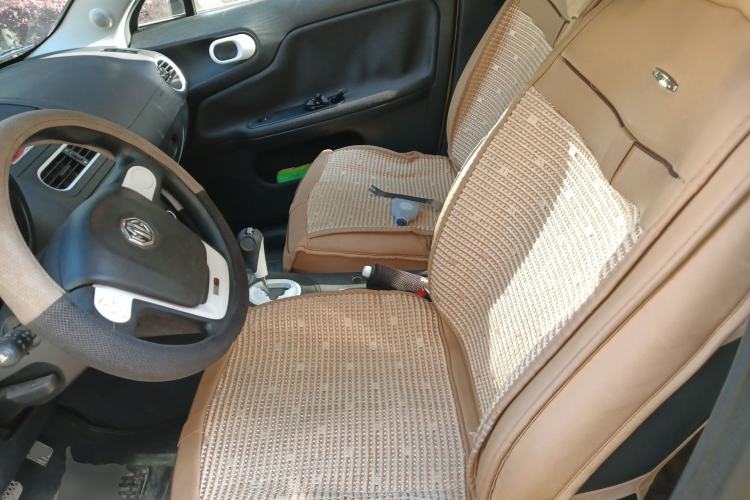 Used MG 3 2011 1.5L AMT Elite Edition Left Front Seat