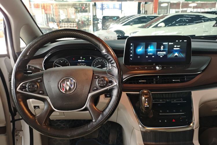 Used Buick GL8 2022 Land Executive Class 652T Prestige Model