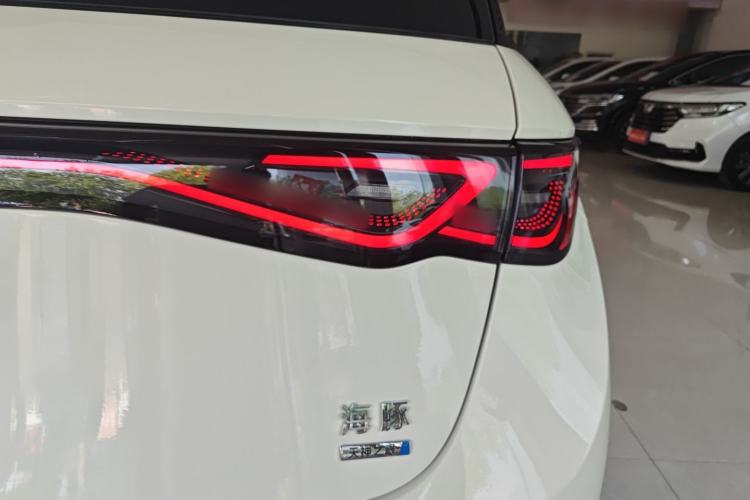 Used BYD Dolphin 2025 Intelligent Driving Version 410 km Fashion Edition