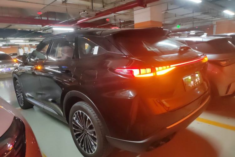 Used EXEED Stellar C-DM 2024 1.5T Long-Range Pro
