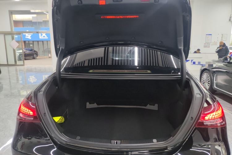 Used Mercedes-Benz E-Class 2023 Updated E 300 L Fashion Edition